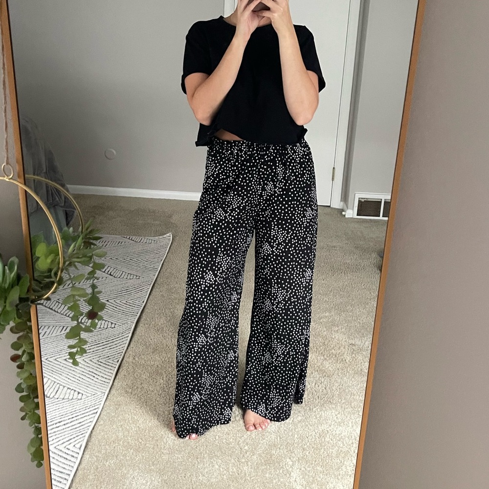 Black and white polka dot flowy pants